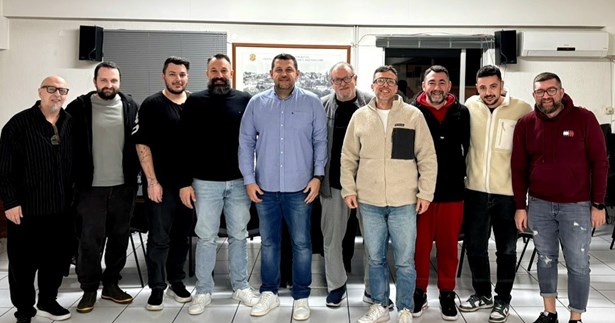 Συνάντηση του Σωματείου Εστίασης Θήβας με τον Παραδοσιακό Σύλλογο Βλάχικο Γάμου για την αναβάθμιση και προβολή του εθίμου του Βλάχικου Γάμου Θήβας