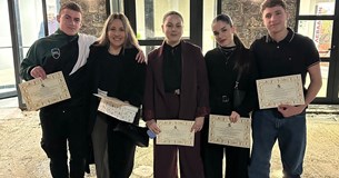 Ο ΑΚΟΛ έκοψε την πρωτοχρονιάτικη πίτα των cheerleading και τραμπολίνο