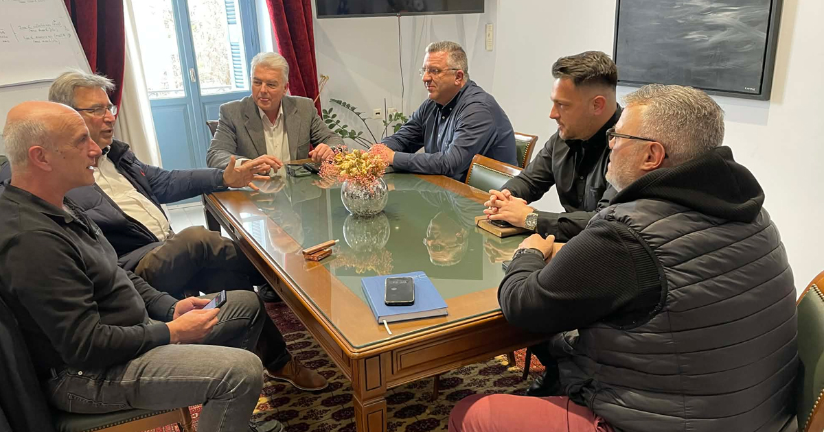 «Έπεσαν» οι υπογραφές για το αποχετευτικό στο Γαλαξίδι