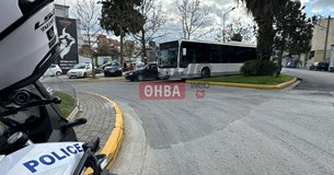 Λεωφορείο προκάλεσε μποτιλιάρισμα στους Αγίους Θεοδώρους Θήβας Λεωφορείο προκάλεσε μποτιλιάρισμα στους Αγίους Θεοδώρους Θήβας