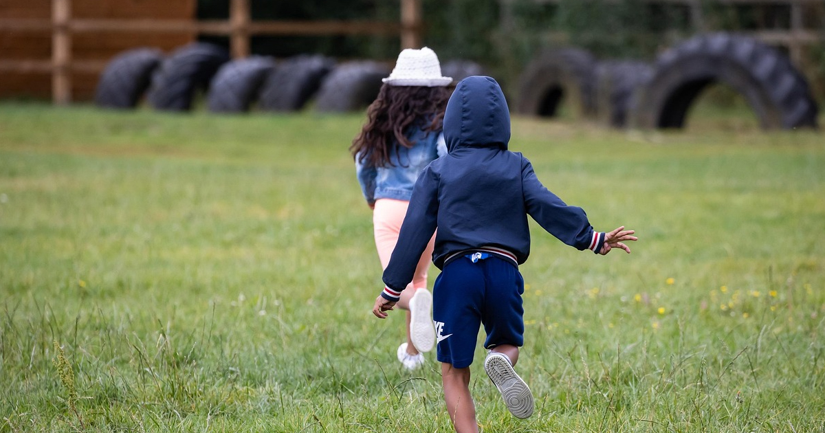 Θωρακίζουμε τα παιδιά μας: Συνεργασία Πρωτοβάθμιας Εκπαίδευσης Βοιωτίας και Δήμων για την Πρόληψη της Βίας σε κάθε έκφανση της κοινωνικής ζωής