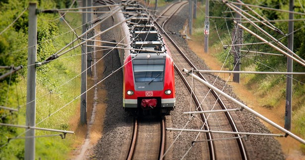 Γιώτα Πούλου: «Επικίνδυνες επαναλαμβανόμενες βλάβες στον Οδοντωτό Σιδηρόδρομο Διακοπτού-Καλαβρύτων»