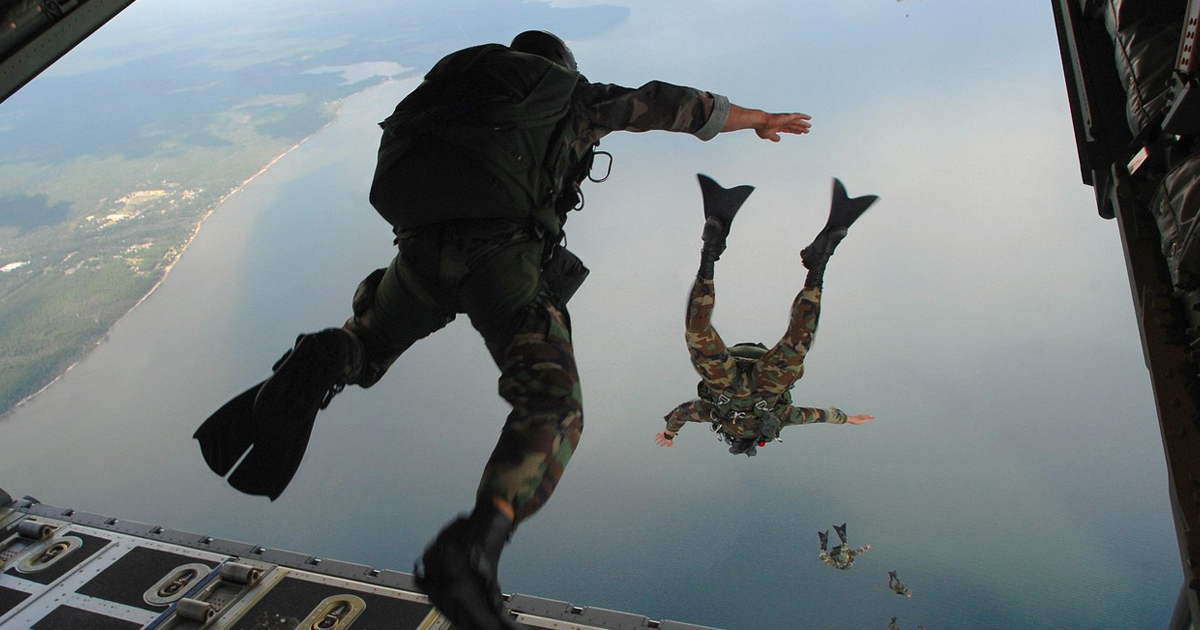 Στέφανος Σταμέλλος: Γιατί αυτή η δίψα για συρράξεις;