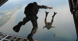 Στέφανος Σταμέλλος: Γιατί αυτή η δίψα για συρράξεις; Στέφανος Σταμέλλος: Γιατί αυτή η δίψα για συρράξεις;