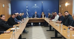 Συνάντηση στο ΥπΑΑΤ για τα προβλήματα που απασχολούν τους αγρότες της Βοιωτίας