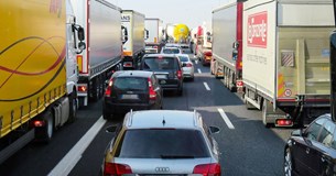 5 νεκροί και 41 τραυματίες σε τροχαία ατυχήματα τον Φεβρουάριο 2026 στη Στερεά Ελλάδα