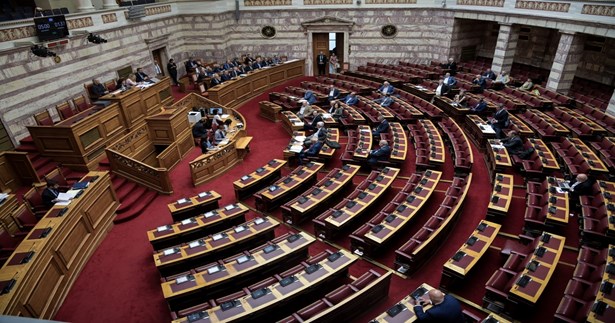 Ερώτηση βουλευτών του ΚΚΕ για την απόδοση στο Δήμο Λεβαδέων διατηρητέων κτιρίων στην «Κρύα»