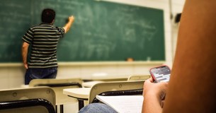 Γιώργος Πέππας: Οι καθηγητές βρίσκονται στο έλεος των μαθητών