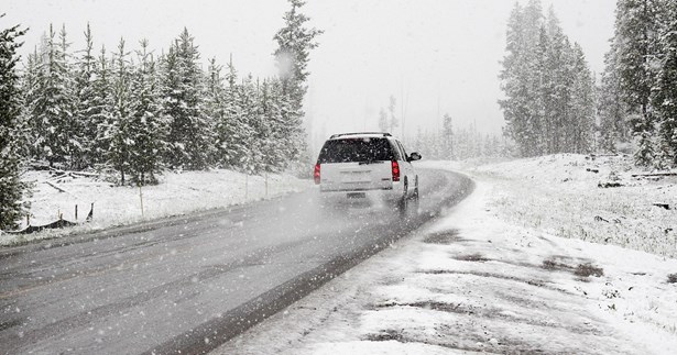 Δείτε σε ποιες περιοχές στη Στερεά Ελλάδα η κυκλοφορία γίνεται με αντιολισθητικές αλυσίδες
