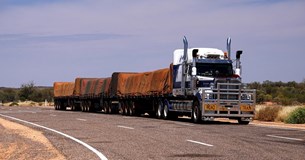 Απαγόρευση κυκλοφορίας φορτηγών μέγιστου επιτρεπόμενου βάρους άνω των 3,5 τόνων κατά την περίοδο εορτασμού της 25ης Μαρτίου 2026