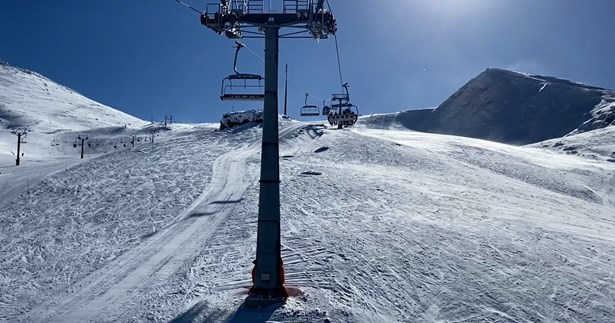 Στα κάγκελα η Αράχωβα για τη στάση της ΕΤΑΔ. Στη βόρεια Ελλάδα το πανελληνιο πρωτάθλημα σκι