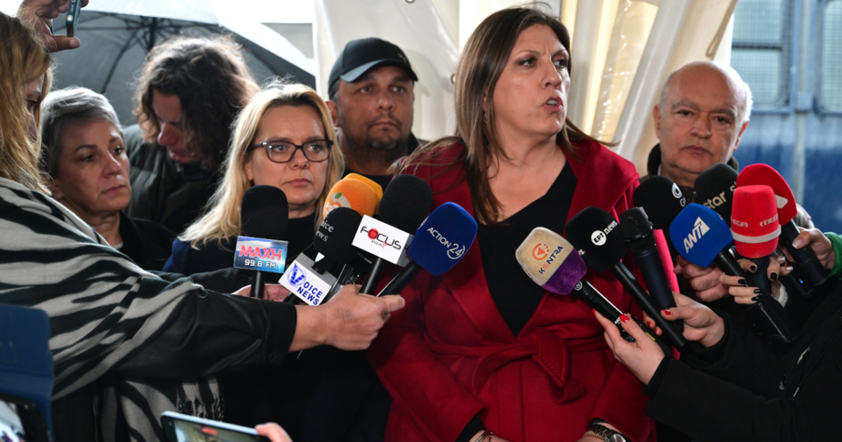 Αυτεπάγγελτη δικογραφία σε βάρος της Κωνσταντοπούλου γιατί βιντεοσκοπούσε αστυνομικούς στη δίκη για τα Τέμπη