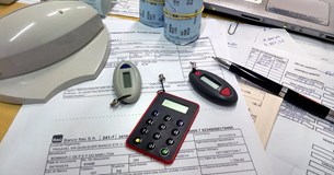 Ρυθμίσεις χρεών προς την εφορία: Σταθερά τα επιτόκια έως το 2027 με νέα διάταξη Ρυθμίσεις χρεών προς την εφορία: Σταθερά τα επιτόκια έως το 2027 με νέα διάταξη