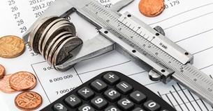 Ερχεται πολεμικό λίφτινγκ στον προϋπολογισμό: Πάνω από 3% πληθωρισμός - Ψαλίδι στην ανάπτυξη Ερχεται πολεμικό λίφτινγκ στον προϋπολογισμό: Πάνω από 3% πληθωρισμός - Ψαλίδι στην ανάπτυξη