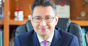 Ευχές του Δημάρχου Λοκρών Αθανάσιου Ζεκεντέ για το Πάσχα Ευχές του Δημάρχου Λοκρών Αθανάσιου Ζεκεντέ για το Πάσχα