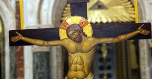 Μεγάλη Πέμπτη: «Σήμερον κρεμάται επί ξύλου» - Έθιμα, παραδόσεις και συμβολισμοί της σημερινής ημέρας