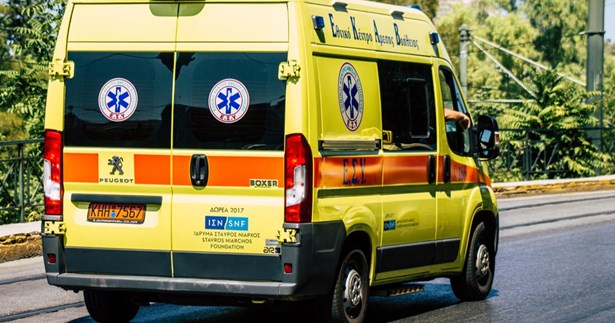 Τροχαίο ατύχημα με 3 τραυματίες στα Δερβενοχώρια Βοιωτίας