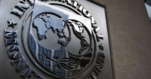 ΔΝΤ για Ελλάδα: Υψηλά πρωτογενή πλεονάσματα έως το 2031 και βουτιά του χρέους