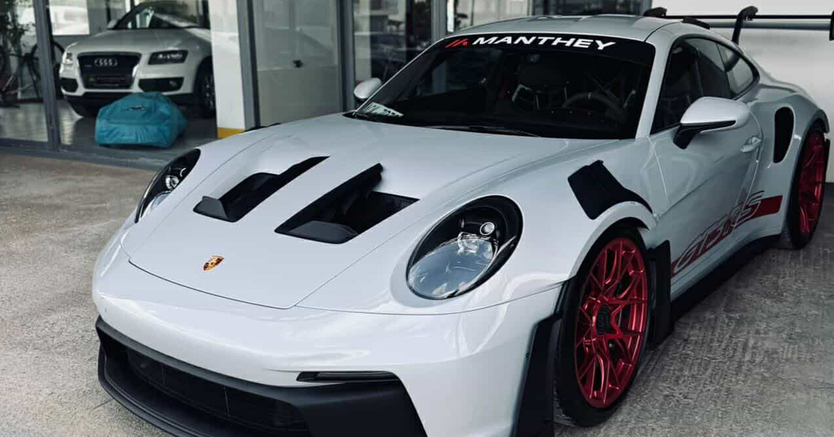 Το απόλυτο Porsche 911 GT3 RS Manthey έφτασε στη Θήβα - Δες το από κοντά στη Stamatopoulos Automotive