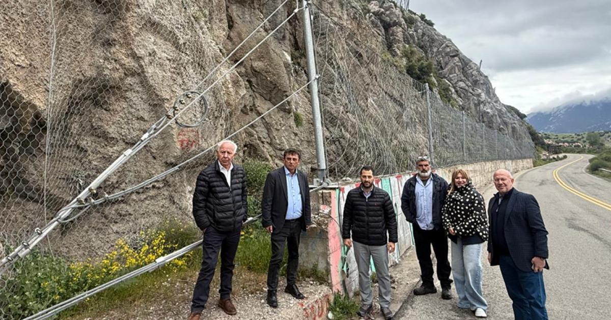 Φάνης Σπανός από το Δίστομο: «Ολοκληρώσαμε εμπρόθεσμα και σωστά το έργο βραχοπροστασίας στο οδικό δίκτυο Αράχωβας»