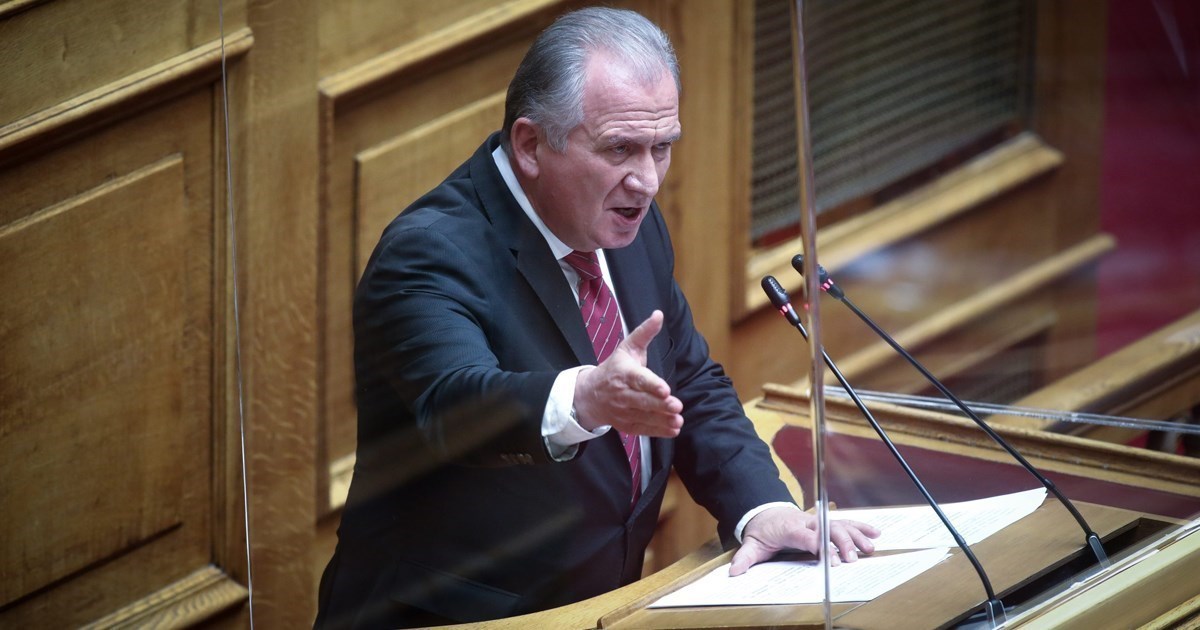Ο Γ. Μουλκιώτης αναδεικνύει στη Βουλή την «επιτακτική ανάγκη» αυτόνομης λειτουργίας των Γ.Ν. Θήβας και Λιβαδειάς