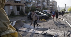 Η Ρωσία πλήττει την Ουκρανία εν μέσω μονομερούς κατάπαυσης του πυρός του Κιέβου