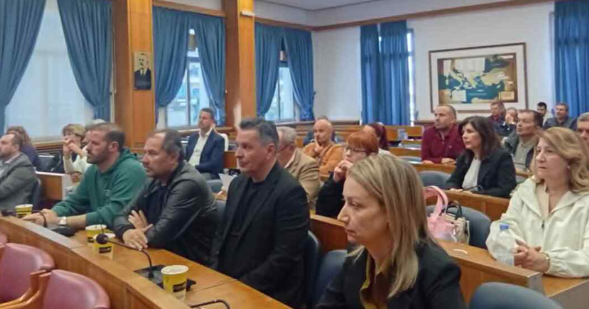 Η Διοικήτρια της Δ.ΥΠ.Α. στο Επιμελητήριο Εύβοιας για την παρουσίαση προγραμμάτων απασχόλησης και ανοικτών θέσεων εργασίας