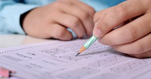 Πανελλαδικές δύο ταχυτήτων - Οι μαθητές της Στερεάς Ελλάδας δεν είναι παιδιά ενός κατώτερου Θεού