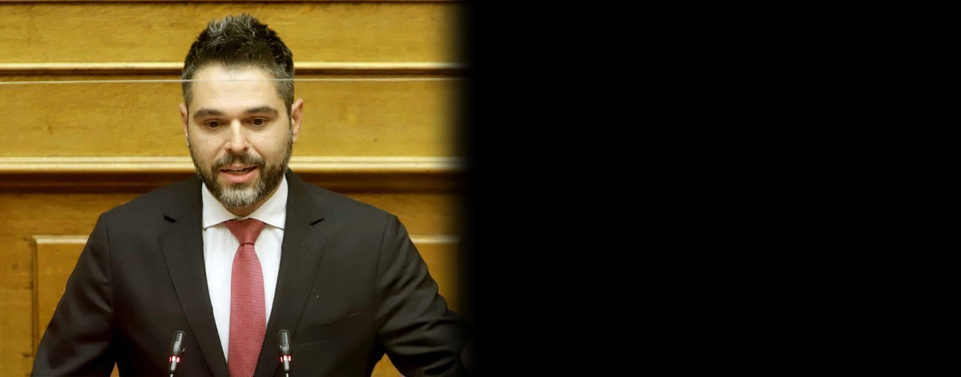 Γιάννης Σαρακιώτης: «Χιλιάδες μικρομεσαίοι παραγωγοί φωτοβολταϊκών θυσιάζονται στο βωμό της συμπόρευσης Ν.Δ. και ενεργειακών ολιγοπωλίων»