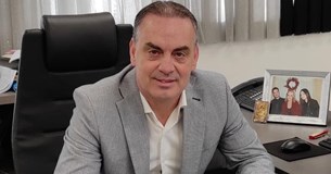 Δημήτρης Καραμάνης: «Εκείνο που έχει πραγματική σημασία είναι να συνεχίσετε να πιστεύετε στις δυνατότητές σας» Δημήτρης Καραμάνης: «Εκείνο που έχει πραγματική σημασία είναι να συνεχίσετε να πιστεύετε στις δυνατότητές σας»