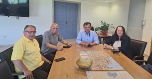 Συνάντηση του Συλλόγου Σαρακατσαναίων Θήβας με τον Αντιπεριφερειάρχη ΠΕ Βοιωτίας Συνάντηση του Συλλόγου Σαρακατσαναίων Θήβας με τον Αντιπεριφερειάρχη ΠΕ Βοιωτίας