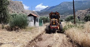 Ολοκληρώθηκαν οι εργασίες αγροτικής οδοποιίας σε Χώστια και Σαράντι Ολοκληρώθηκαν οι εργασίες αγροτικής οδοποιίας σε Χώστια και Σαράντι