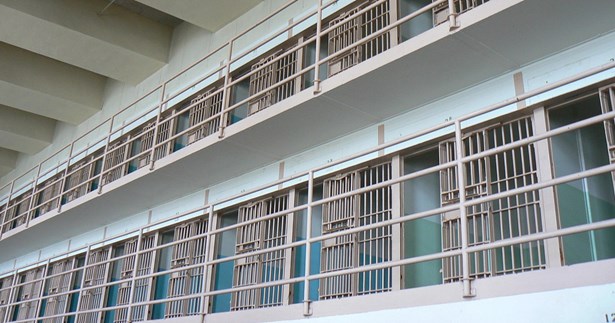 Ερώτηση του Γιώργου Μουλκιώτη στη Βουλή για τους θανάτους στις Φυλακές Αγίου Στεφάνου