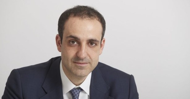 O Γρηγόρης Δημητριάδης άνοιξε νέο δικηγορικό γραφείο στη Θήβα