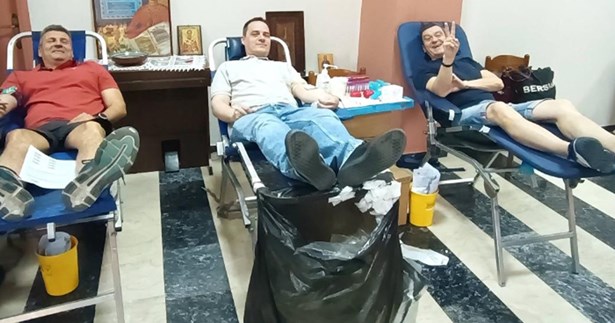 82 φιάλες με αίμα συγκεντρώθηκαν στην αιμοδοσία που έγινε στη Θήβα