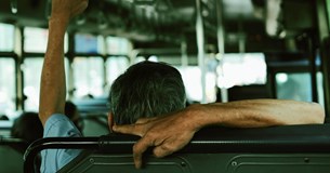 Θωμάς Κιούσης: Δρομολόγια με επιτυχημένες αστοχίες