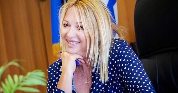 Η Φανή Παπαθωμά μιλάει στο Ράδιο Θήβα για τα νέα έργα αλλά και τα προβλήματα της Βοιωτίας