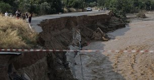 Στη κυκλοφορία ξανά η γέφυρα Βασιλικού - Εκτάκτως δωρεάν δρομολόγια στην πορθμειακή γραμμή Ερέτρια - Ωρωπός