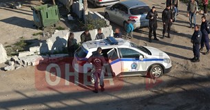 Νέα επιχείρηση της αστυνομίας στον καταυλισμό των ΡΟΜΑ στη Θήβα