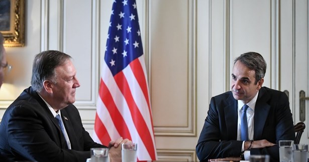 Το «μενού» Μητσοτάκη στον Πομπέο, οι σχέσεις τους και οι διερευνητικές με την Τουρκία