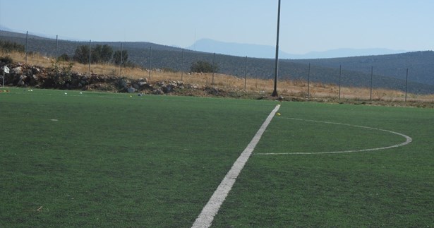 Θωμάς Κιούσης: Παράταση για τα πέντε γήπεδα στο Δήμο Θήβας