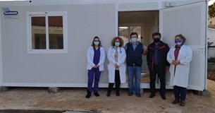 Προκατασκευασμένος οικισμός εγκαταστάθηκε στο Κέντρο Υγείας Αλιάρτου