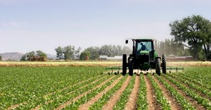 Την ανάδειξη του αγροδιατροφικού τομέα ως βασικού πυλώνα της οικονομίας επιδιώκει το Υπουργείο