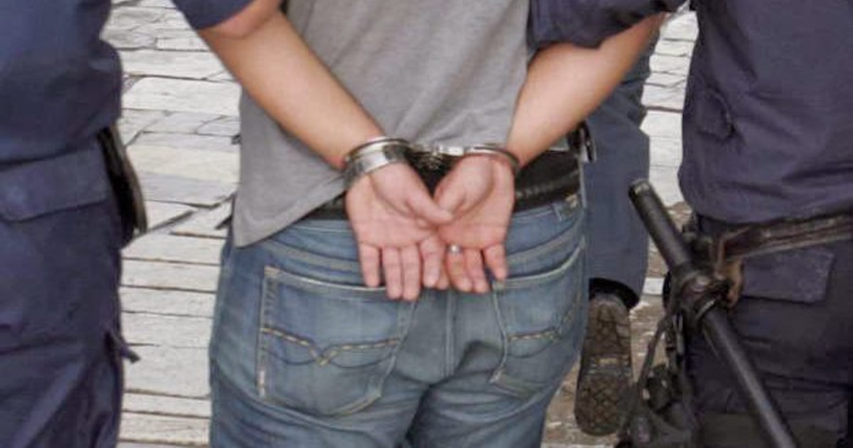 Συνελήφθη ημεδαπός για κλοπές σε σπίτια στην Λιβαδειά Συνελήφθη ημεδαπός για κλοπές σε σπίτια στην Λιβαδειά