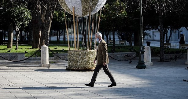 Νεολαία ΣΥΡΙΖΑ Λιβαδειάς «Σε αυτήν την έξαρση της πανδημίας είμαστε μόνοι»